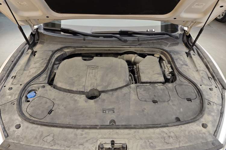 Used Geely Auto Emgrand GT 2018 1.5T MHEV Yaoxiang Edition Engine Bay