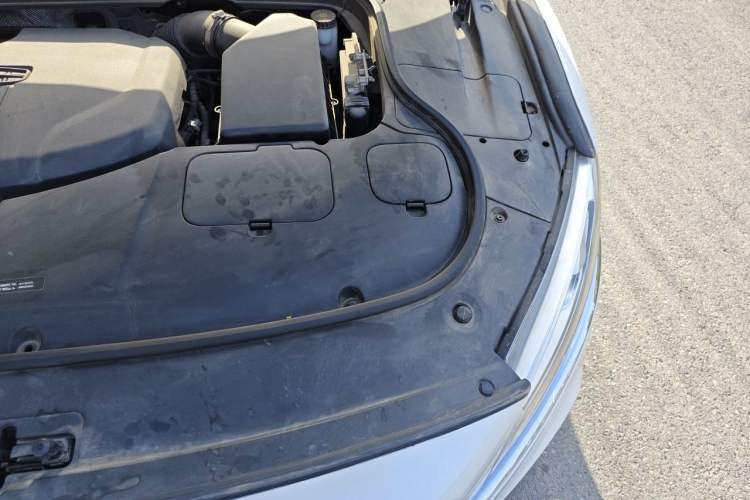 Used Geely Auto Emgrand GT 2018 1.5T MHEV Yaoxiang Edition Engine Bay Left