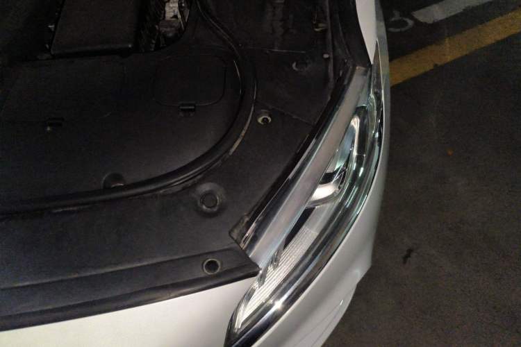 Used Geely Auto Emgrand GT 2018 1.5T MHEV Yaoxiang Edition Engine Bay Left