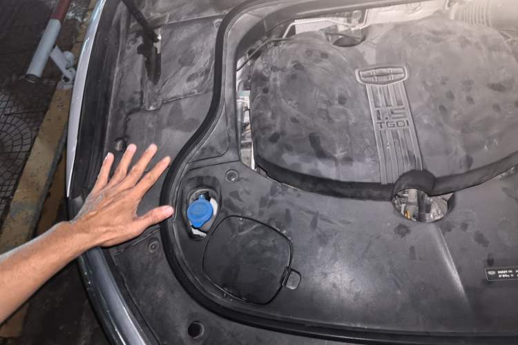 Used Geely Auto Emgrand GT 2018 1.5T MHEV Yaoxiang Edition Engine Bay Right