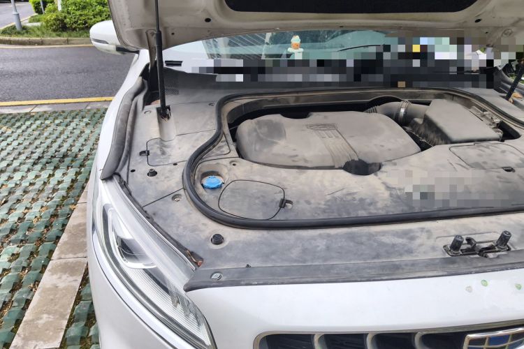 Used Geely Auto Emgrand GT 2018 1.5T MHEV Yaozhi Edition Engine Bay Right