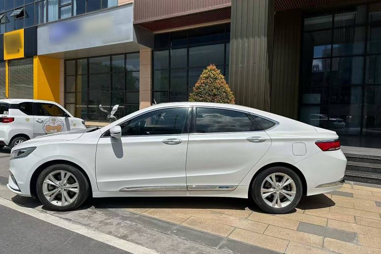 Used Geely Auto Emgrand GT 2018 1.5T MHEV Yaoxiang Edition Exterior 3