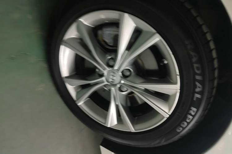 Used Geely Auto Emgrand GT 2018 1.5T MHEV Yaoxiang Edition Exterior 4