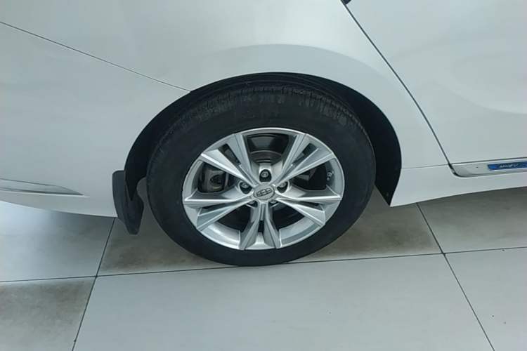 Used Geely Auto Emgrand GT 2018 1.5T MHEV Yaoxiang Edition Exterior 5