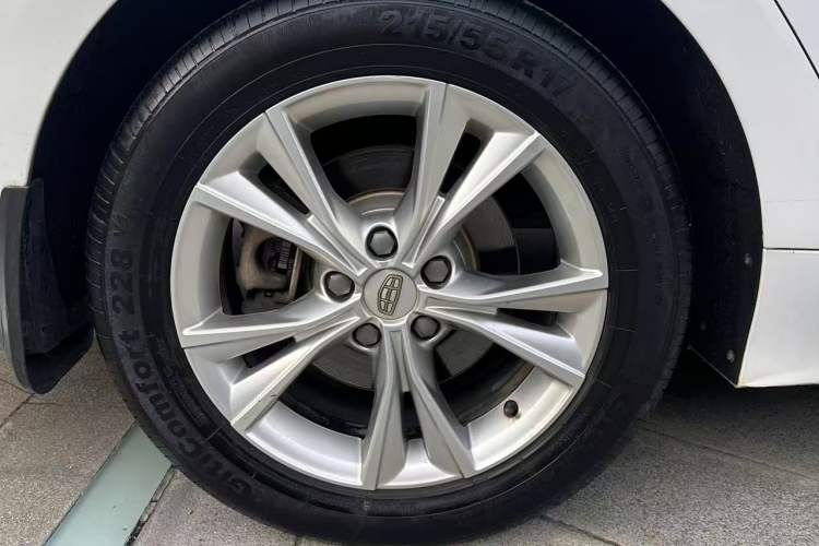 Used Geely Auto Emgrand GT 2018 1.5T MHEV Shining Edition Exterior 7