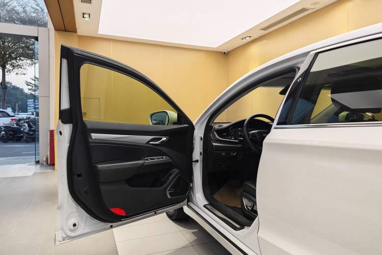Used Geely Auto Emgrand GT 2018 1.5T MHEV Yaoxiang Edition Exterior 8