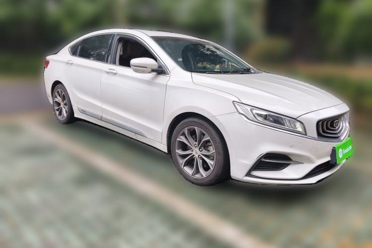 Used Geely Auto Emgrand GT 2018 1.5T MHEV Yaozhi Edition Front Right 45 Deg