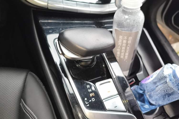 Used Geely Auto Emgrand GT 2018 1.5T MHEV Shining Edition Gear Lever