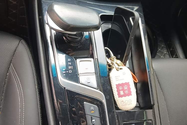 Used Geely Auto Emgrand GT 2018 1.5T MHEV Yaoxiang Edition Gear Lever