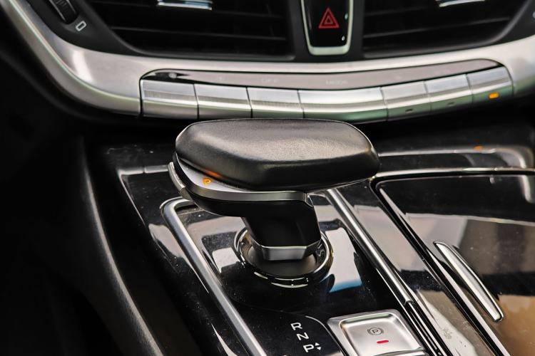 Used Geely Auto Emgrand GT 2018 1.5T MHEV Yaoxiang Edition Gear Lever