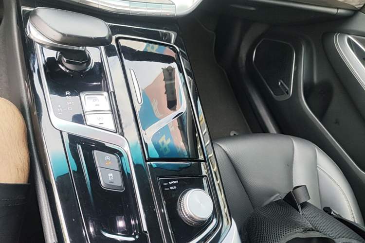 Used Geely Auto Emgrand GT 2018 1.5T MHEV YAOCHI Edition Gear Lever