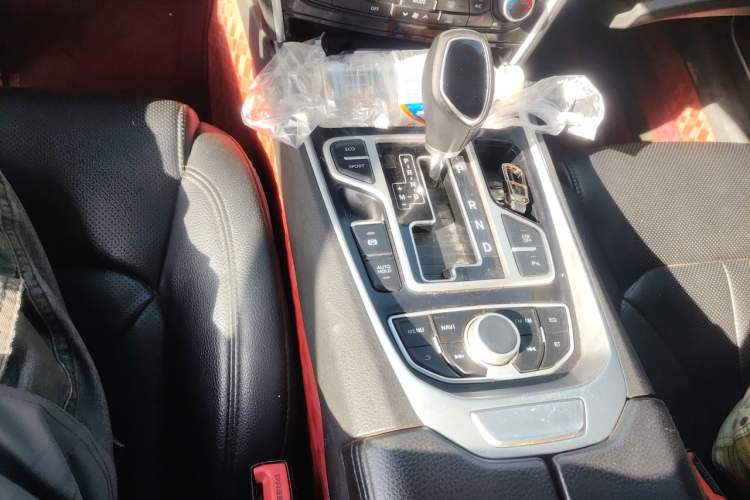 Used Geely Auto Emgrand GT 2018 1.8T Comfort Smart Leading Edition Gear Lever