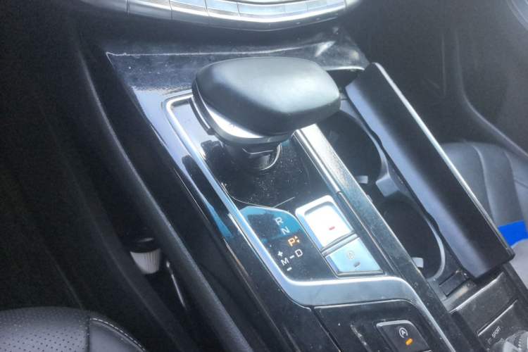 Used Geely Auto Emgrand GT 2018 1.5T MHEV Yaoxiang Edition Gear Lever