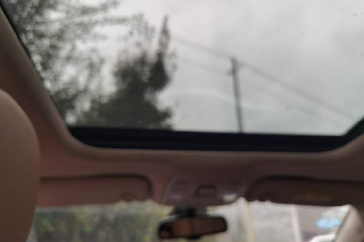 Used Geely Auto Emgrand GT 2018 1.8T Zunshang Zhiling Edition Headliner
