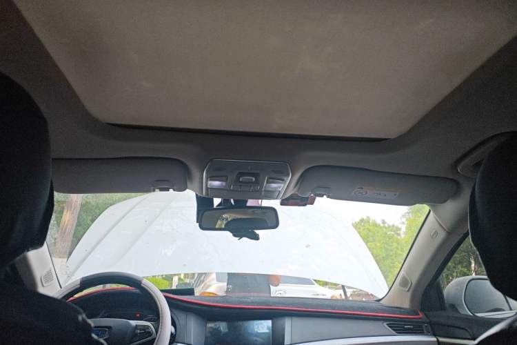 Used Geely Auto Emgrand GT 2018 1.8T Zunshang Zhiling Edition Headliner