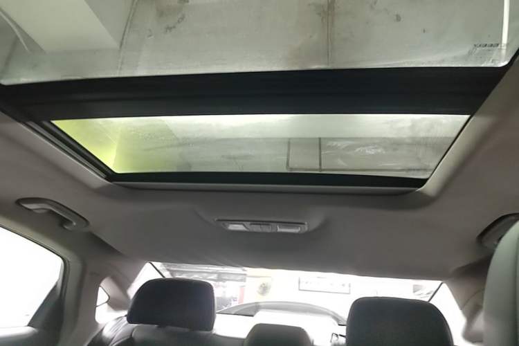Used Geely Auto Emgrand GT 2018 1.5T MHEV Yaoxiang Edition Headliner