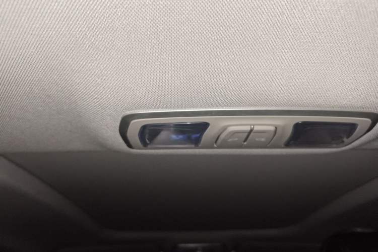 Used Geely Auto Emgrand GT 2018 1.5T MHEV Yaoxiang Edition Headliner