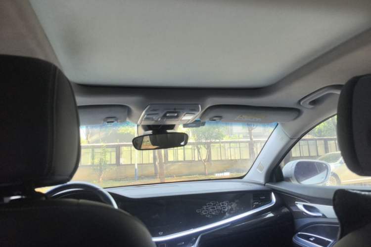Used Geely Auto Emgrand GT 2018 1.5T MHEV Yaoxiang Edition Headliner
