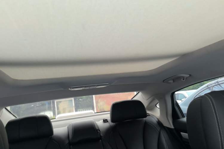 Used Geely Auto Emgrand GT 2018 1.5T MHEV Yaoxiang Edition Headliner