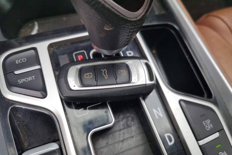 Used Geely Auto Emgrand GT 2018 1.8T Zunshang Zhiling Edition Interior 1