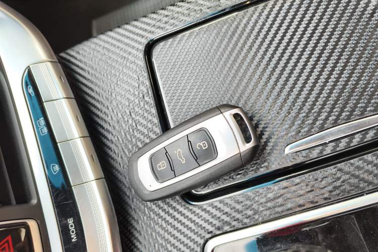 Used Geely Auto Emgrand GT 2018 1.5T MHEV Yaozhi Edition Interior 1
