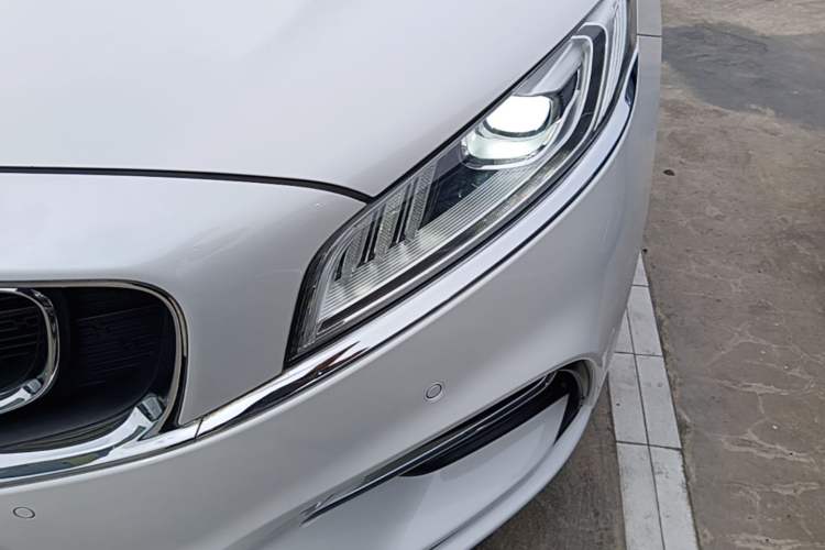 Used Geely Auto Emgrand GT 2018 1.5T MHEV Yaozun Edition Left Front Headlight