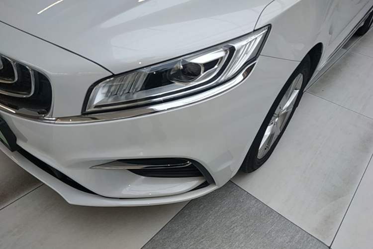 Used Geely Auto Emgrand GT 2018 1.5T MHEV Yaoxiang Edition Left Front Headlight