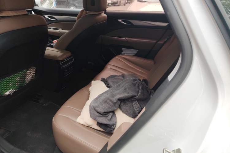 Used Geely Auto Emgrand GT 2018 1.5T MHEV Yaozhi Edition Left Rear Seat