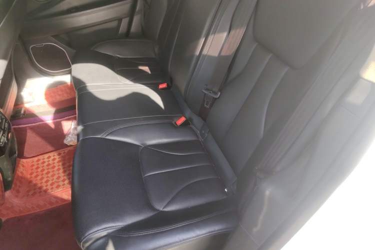 Used Geely Auto Emgrand GT 2018 1.8T Comfort Smart Leading Edition Left Rear Seat