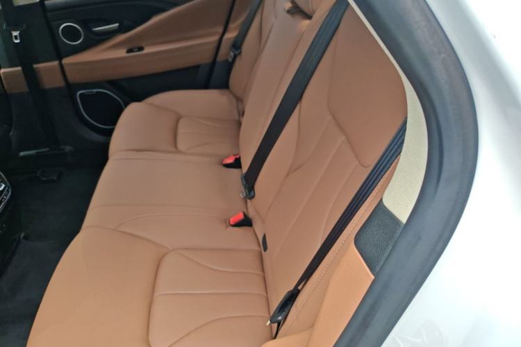 Used Geely Auto Emgrand GT 2018 1.8T Zunshang Zhiling Edition Left Rear Seat