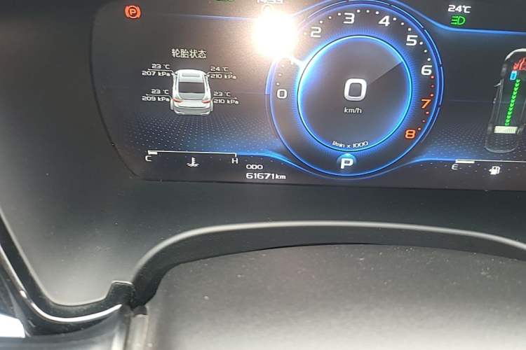 Used Geely Auto Emgrand GT 2018 1.5T MHEV Yaoxiang Edition Odometer Close Up