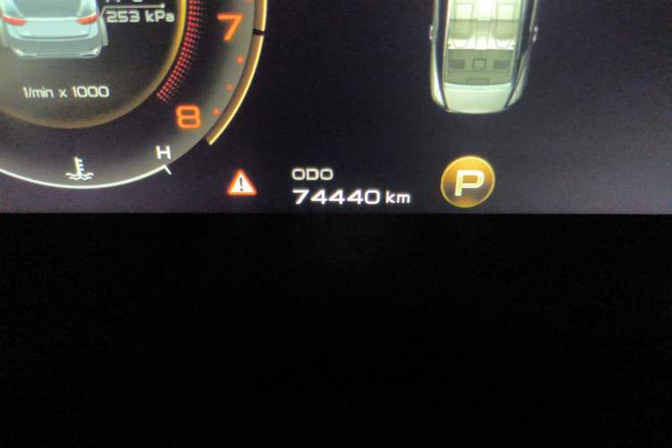 Used Geely Auto Emgrand GT 2018 1.5T MHEV Yaoxiang Edition Odometer Close Up
