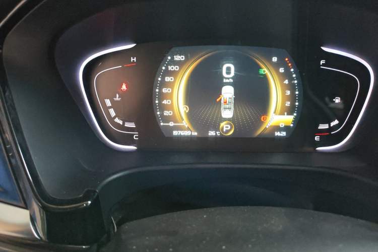Used Geely Auto Emgrand GT 2018 1.5T MHEV YAOCHI Edition Odometer Close Up
