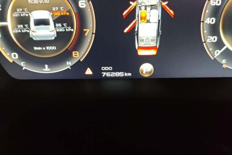 Used Geely Auto Emgrand GT 2018 1.5T MHEV Yaoxiang Edition Odometer Close Up