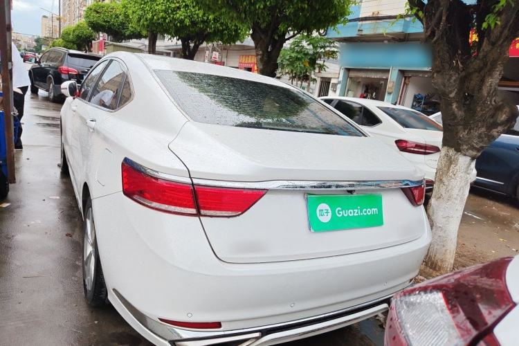 Used Geely Auto Emgrand GT 2018 1.5T MHEV Yaoxiang Edition Rear