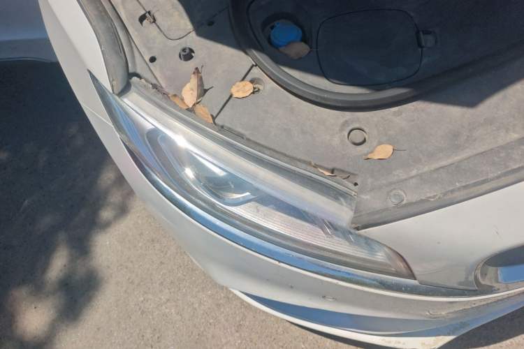 Used Geely Auto Emgrand GT 2018 1.5T MHEV Yaozun Edition Right Front Headlight