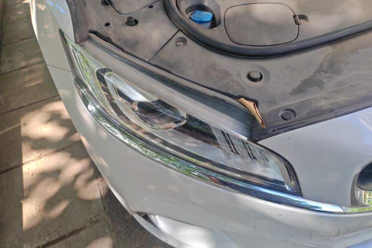 Used Geely Auto Emgrand GT 2018 1.5T MHEV Yaoxiang Edition Right Front Headlight