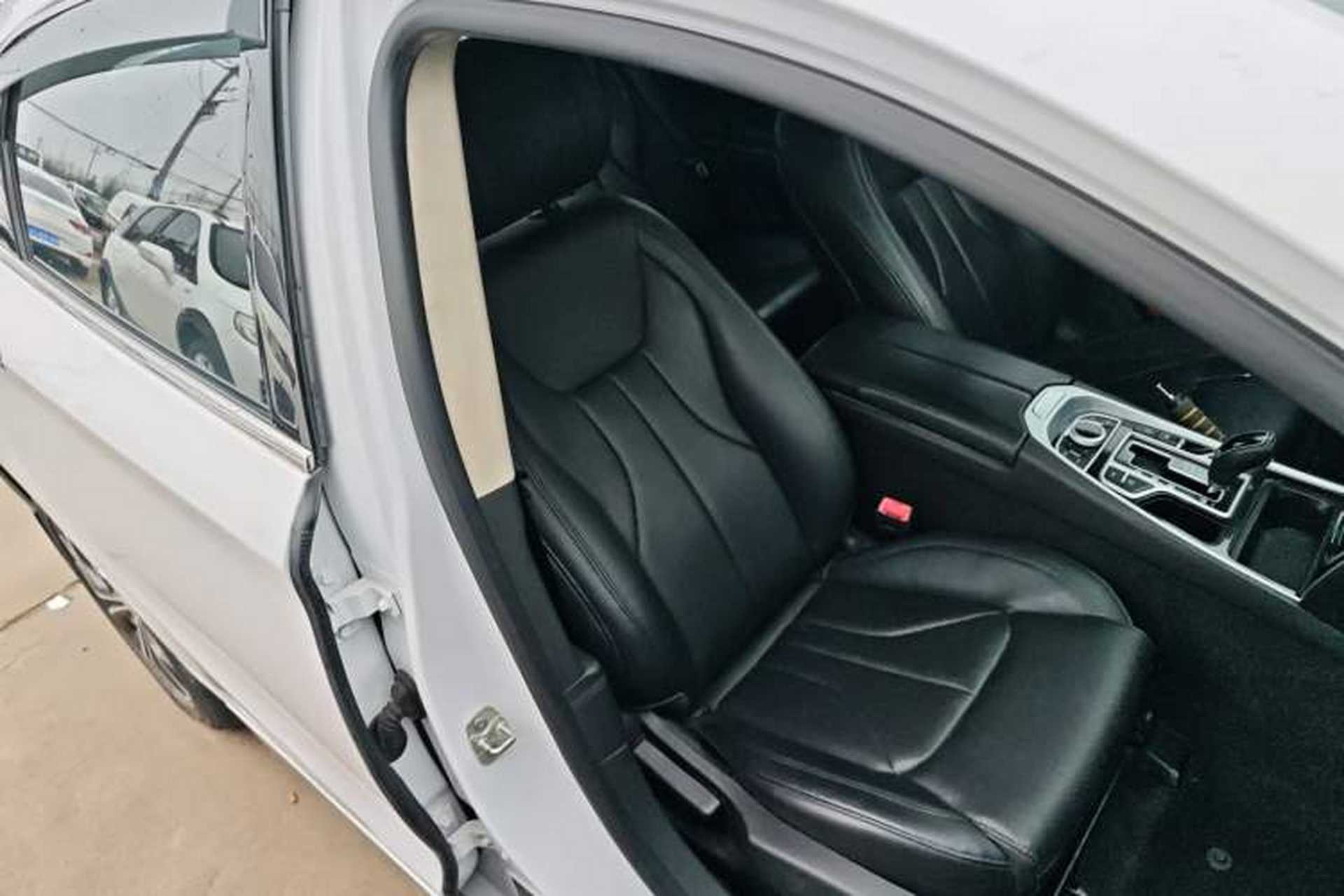 Used Geely Auto Emgrand GT 2018 1.8T Zunshang Zhiling Edition Right Front Seat