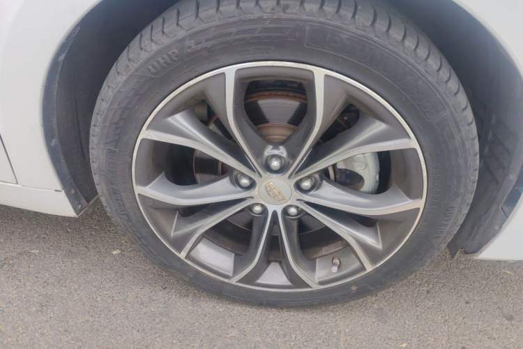 Used Geely Auto Emgrand GT 2018 1.5T MHEV Yaozun Edition Right Front Wheel Hub