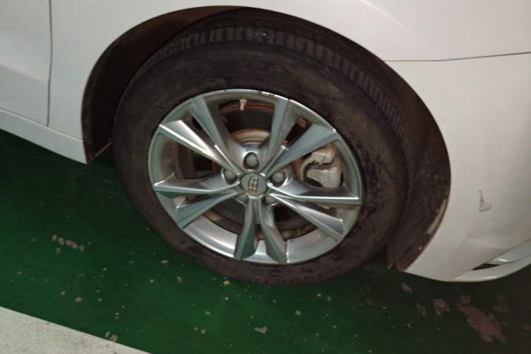 Used Geely Auto Emgrand GT 2018 1.5T MHEV Yaoxiang Edition Right Front Wheel Hub