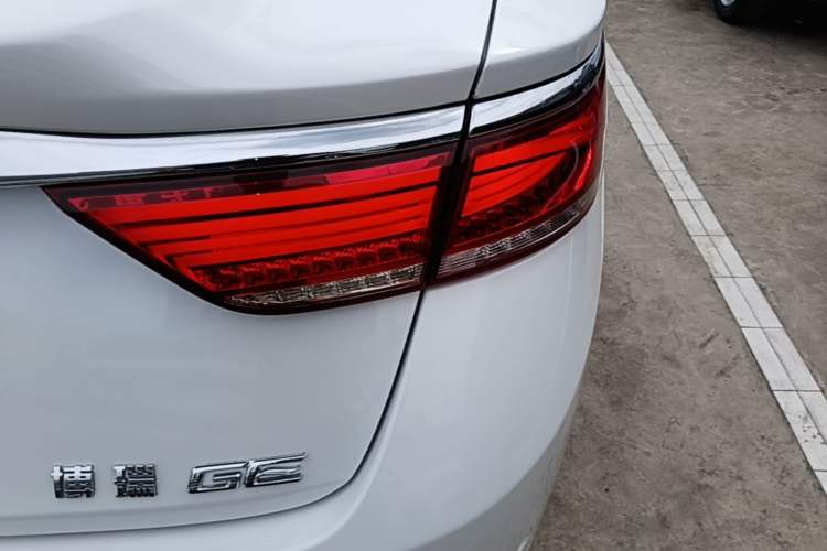 Used Geely Auto Emgrand GT 2018 1.5T MHEV Yaozun Edition Right Rear Taillight