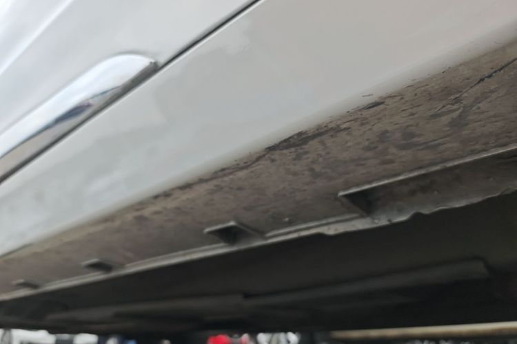 Used Geely Auto Emgrand GT 2018 1.5T MHEV Yaoxiang Edition Right Side Sill