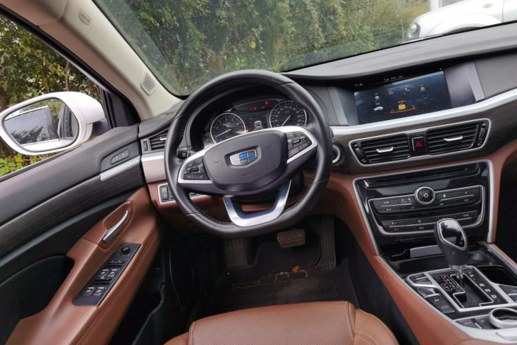 Used Geely Auto Emgrand GT 2018 1.8T Zunshang Zhiling Edition Steering Wheel