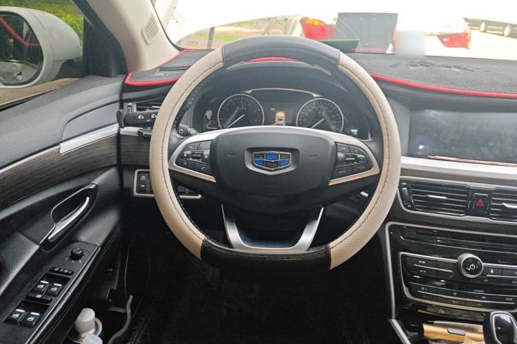 Used Geely Auto Emgrand GT 2018 1.8T Zunshang Zhiling Edition Steering Wheel