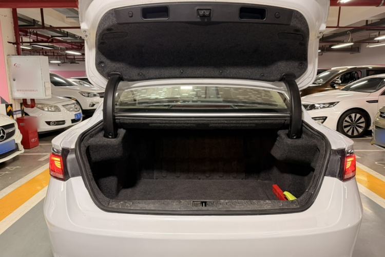 Used Geely Auto Emgrand GT 2018 1.5T MHEV Yaoxiang Edition Trunk