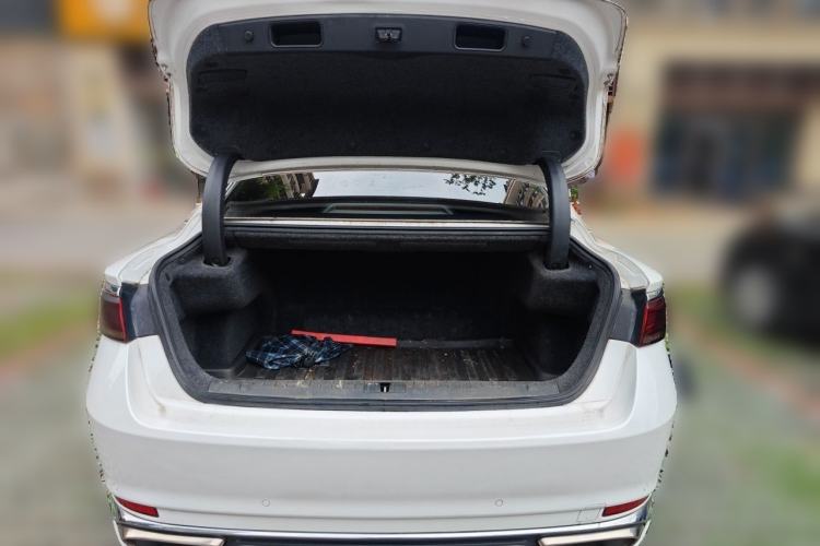 Used Geely Auto Emgrand GT 2018 1.5T MHEV Yaoxiang Edition Trunk