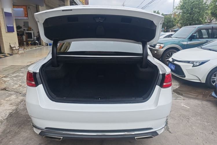 Used Geely Auto Emgrand GT 2018 1.8T Comfort Smart Leading Edition Trunk