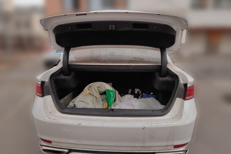 Used Geely Auto Emgrand GT 2018 1.5T MHEV Yaoxiang Edition Trunk