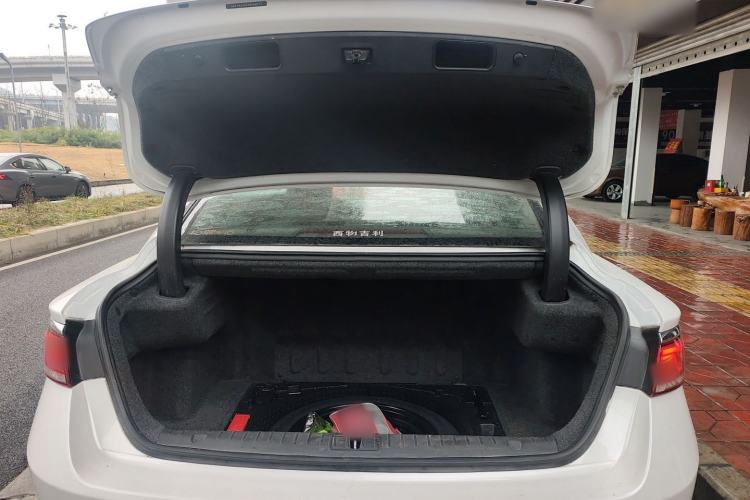 Used Geely Auto Emgrand GT 2018 1.5T MHEV Yaoxiang Edition Trunk