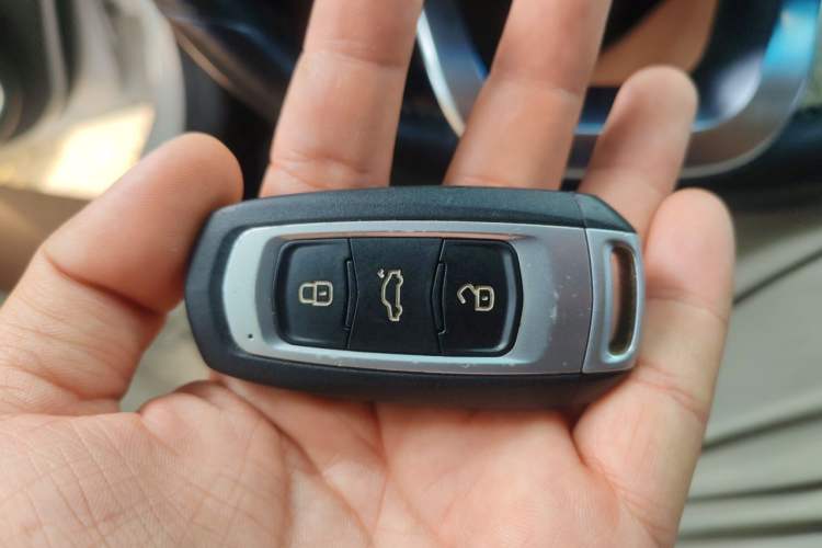 Used Geely Auto Emgrand GT 2018 1.5T MHEV Yaozun Edition Vehicle Key